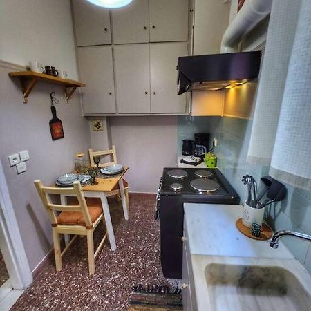 Ilyssos - Boho Stylish Apt- Hilton Area 아테네 외부 사진